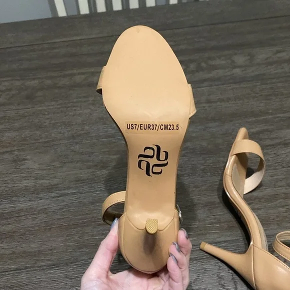 NWT BURJU Zoe True Nude shade 3 Classic Strappy Heeled Sandals | size 7 - Picture 7 of 11